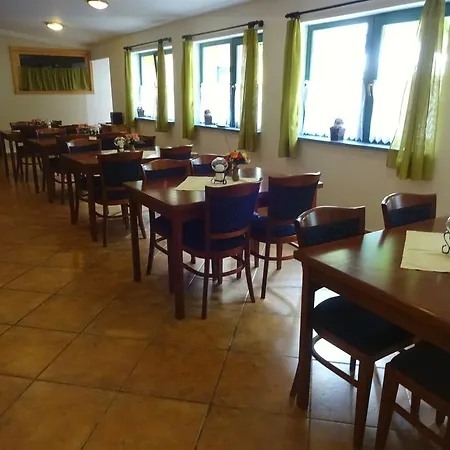 Pod Donovalmi Penzión pre hostí Stare Hory