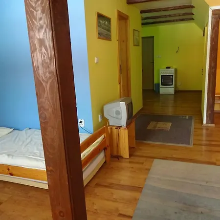 Penzión pre hostí Pod Donovalmi *