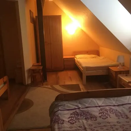 Pod Donovalmi Penzión pre hostí