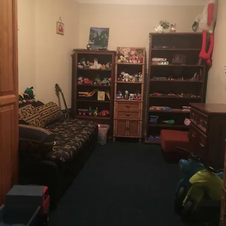 Penzión pre hostí Pod Donovalmi *