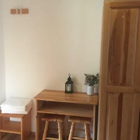 Pod Donovalmi Penzión pre hostí